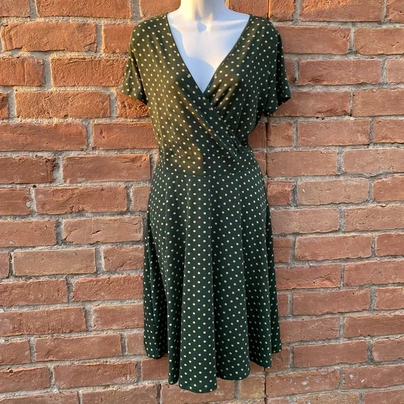 Green Polka Dot Dress - Picture 3 of 3